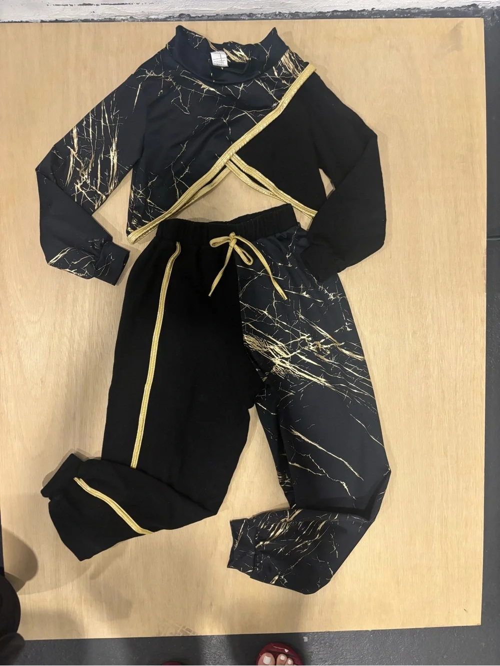 A Wish Come True 24K Magic Black Gold Dance Outfit 2 Piece Set LC